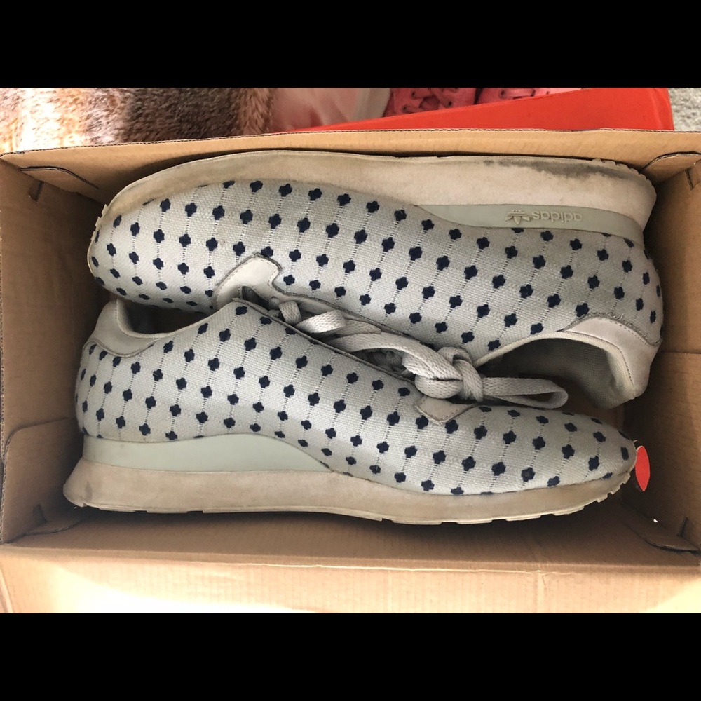 Limited ed adidas knits available in London size?